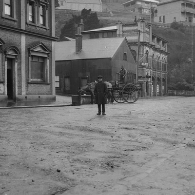 Robert Percy Moore Business centre, Lyttelton N.Z., 5.5.'23 (detail) 1923. Silver gelatin photographic print (contact print from the Cirkut camera negative). National Library of New Zealand, Alexander Turnbull Library Pan-1734-F