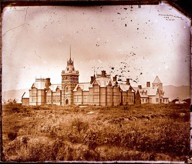 Alfred Charles Barker Government Buildings, Christchurch N.Z., from N.E. Nov. 29, 1861 1861. Glass negative. Canterbury Museum 1944.78.121