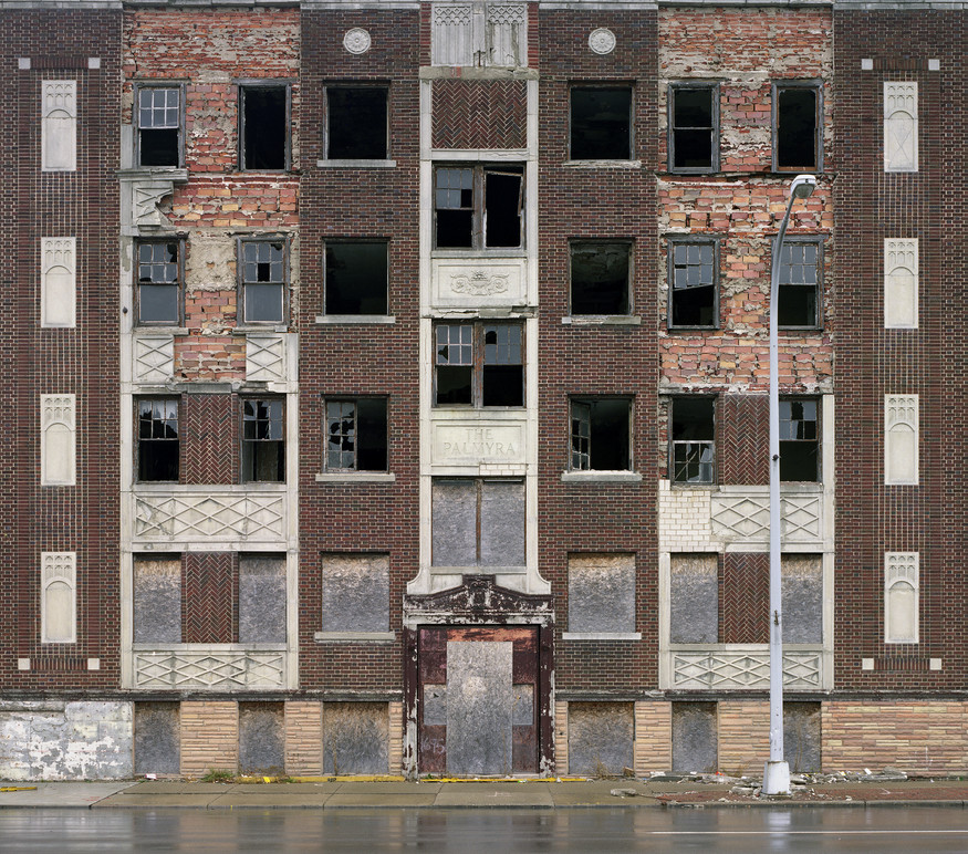 Yves Marchand and Romain Meffre The PalmyraApartments, Detroit. Photograph. Reproduced with permission