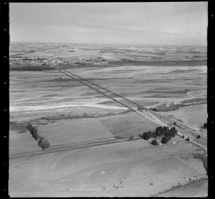 Aerial view of the Canterbury Plains and Rakaia River. Whites Aviation Ltd: Photographs. Ref: WA-49562-F. Alexander Turnbull Library, Wellington, New Zealand http://natlib.govt.nz/records/22701550  