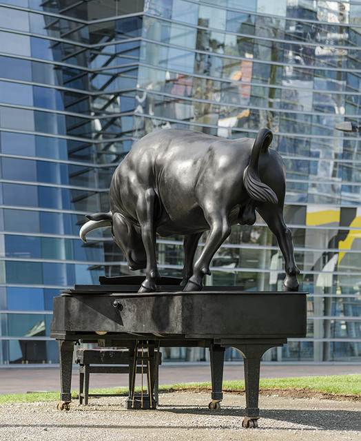 On the Gallery forecourt, October 2016