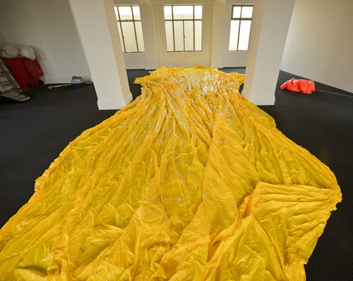 Seung Yul Oh Huggong 2012. Vinyl/sheet rubber, air. Courtesy the artist and Starkwhite. Photo: John Collie