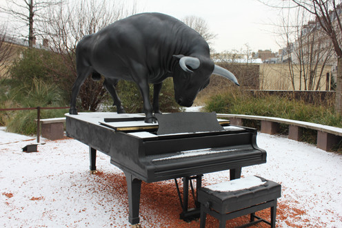 It's brass monkeys in Paris for Michael Parekowhai's bronze bulls. Chapman's Homer. Image courtesy Ian Radford.