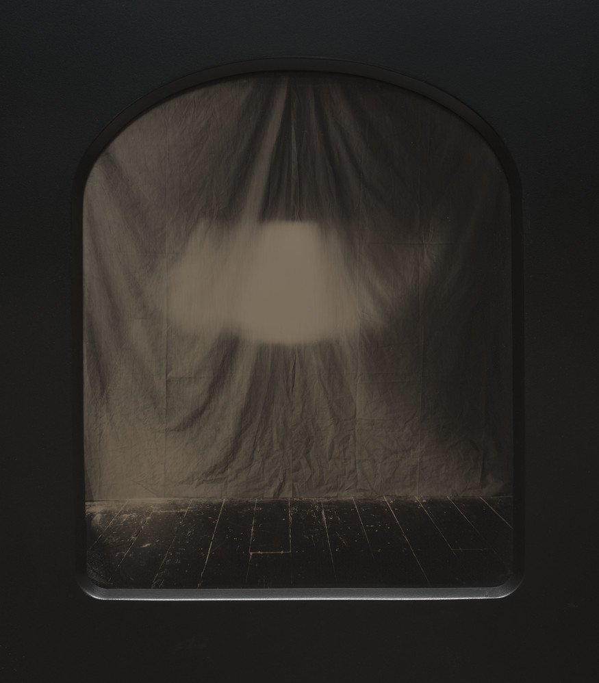 Ben Cauchi Hovering Object 2005. Ambrotype. Collection of Christchurch Art Gallery Te Puna o Waiwhetū, purchased 2005