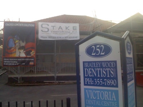 Sign outside dentist's office, Papanui Road, Christchurch.