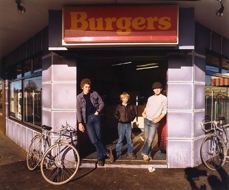 Murray Hedwig Burger Bar With Three Youths, Christchurch 1983. Collection of Christchurch Art Gallery Te Puna o Waiwhetū 
